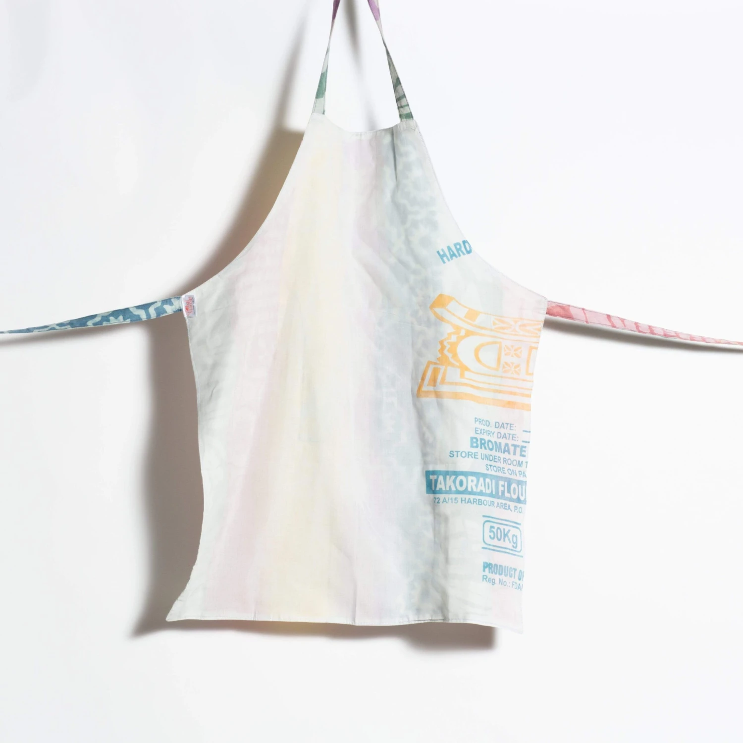 Global Mamas Eco Reversible Flour Sack Apron 4 Global Mamas Eco Reversible Flour Sack Apron - Image 2