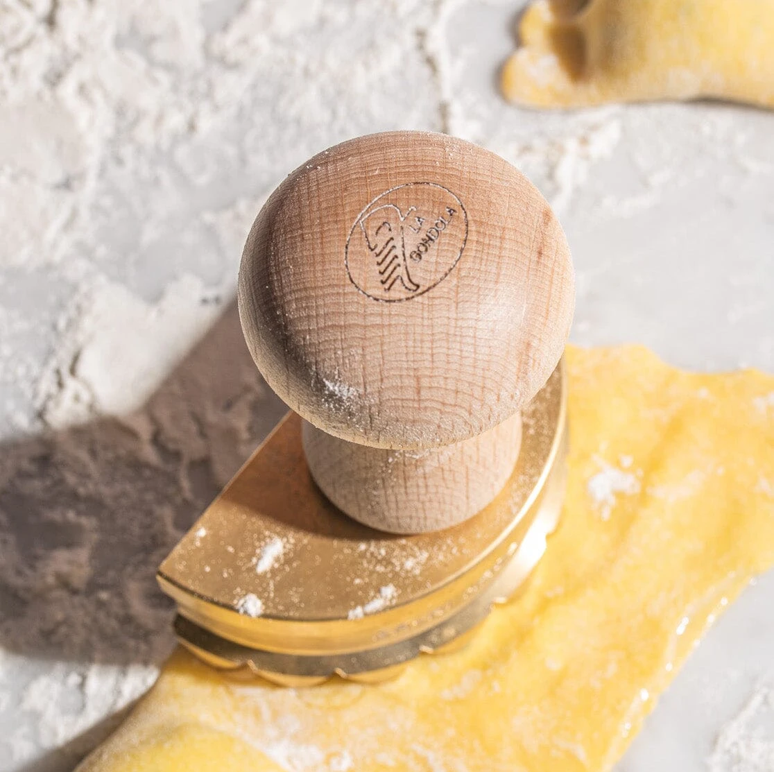 La Gondola Professional Ravioli Stamp Mezzaluna In Brass 5 La Gondola Professional Ravioli Stamp Mezzaluna In Brass - Image 3