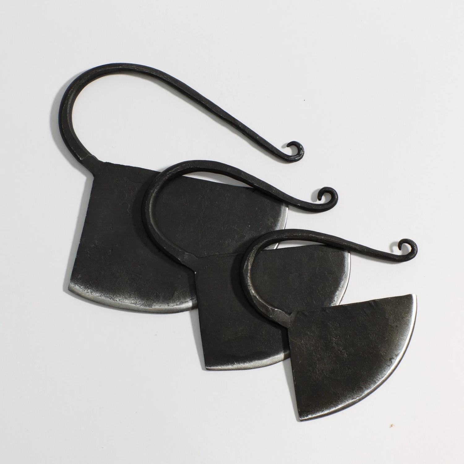 Magenta Citrine Forged Iron Cheese Knives — Set Of 3 5 Magenta Citrine Forged Iron Cheese Knives — Set Of 3 - Image 3