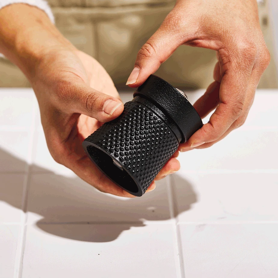 Peugeot Bali Cast Iron Pepper Mill 4 Peugeot Bali Cast Iron Pepper Mill - Image 2