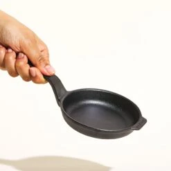 Victoria Cast-Iron Mini Skillet -Food Sale Stores victoria cast iron mini skillet equipment victoria cast iron 106164