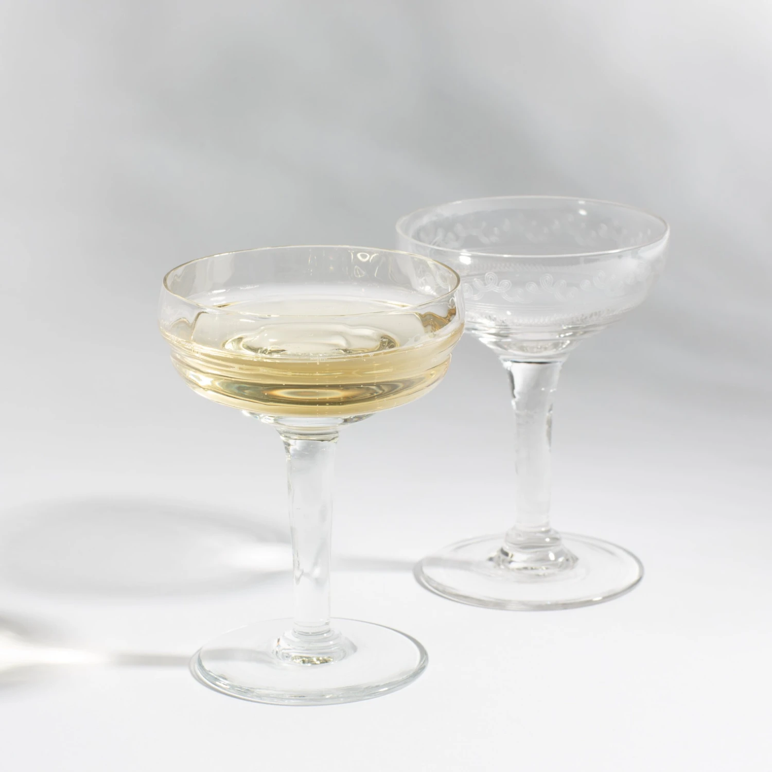 Vintage Champagne Coupes — Set Of 2 4 Vintage Champagne Coupes — Set Of 2 - Image 2