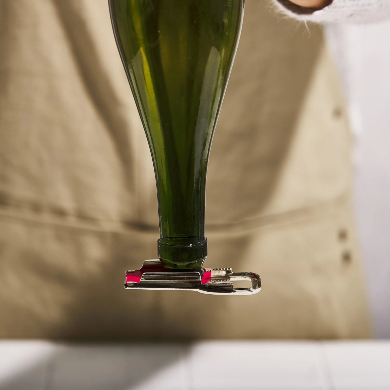 Westmark Bottle Opener And Closer 5 Westmark Bottle Opener And Closer - Image 3