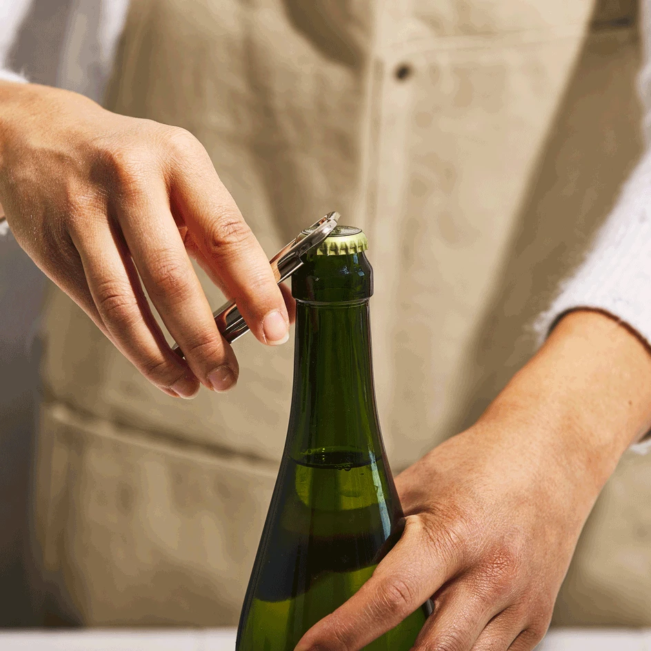 Westmark Bottle Opener And Closer 4 Westmark Bottle Opener And Closer - Image 2